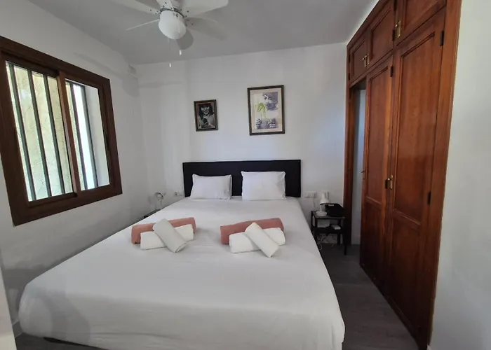 아파트 Windsor Pool