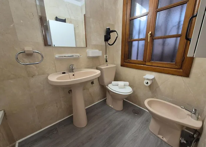 Windsor Pool Apartment